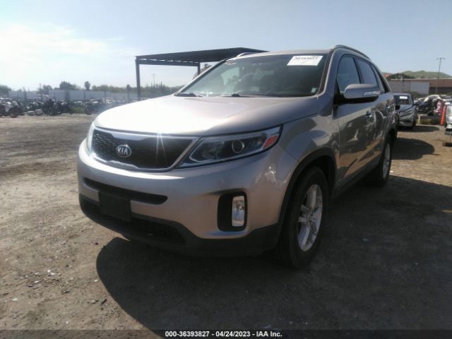 5XYKTCA67FG570505 KIA SORENTO LX