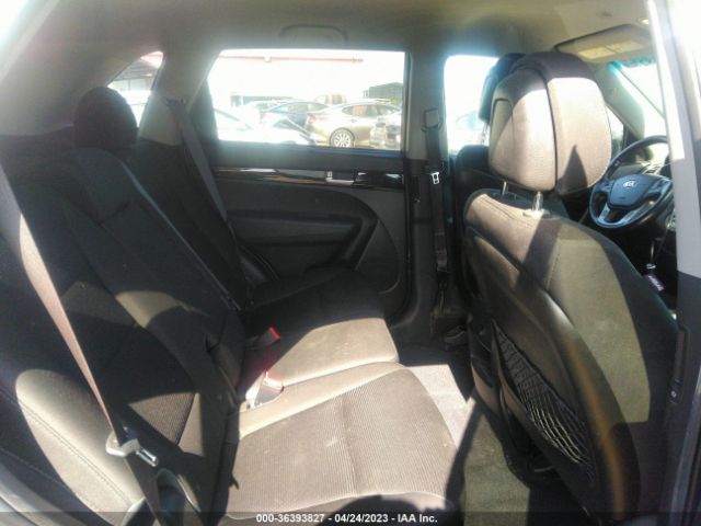 5XYKTCA67FG570505 KIA SORENTO LX