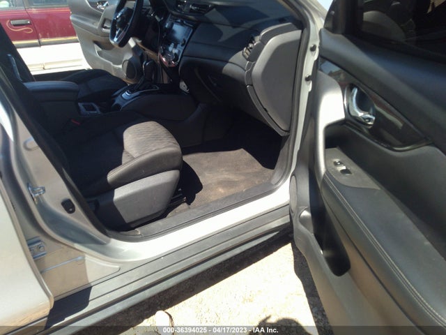 2020 Nissan Rogue, VIN: KNMAT2MT6LP510277