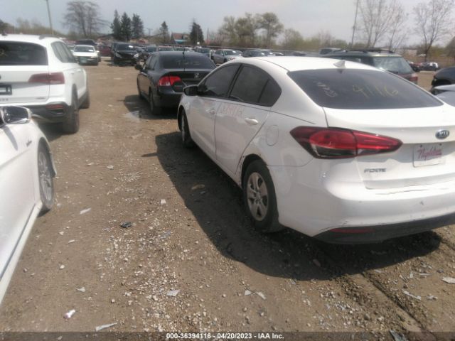 3KPFK4A73JE232673 KIA FORTE LX