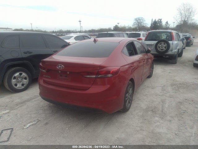 2018 HYUNDAI ELANTRA SEL VIN: 5NPD84LF5JH216478