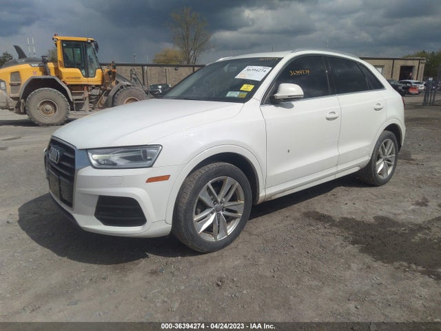 WA1EFCFS4GR005135 Audi Q3 Premium Plus