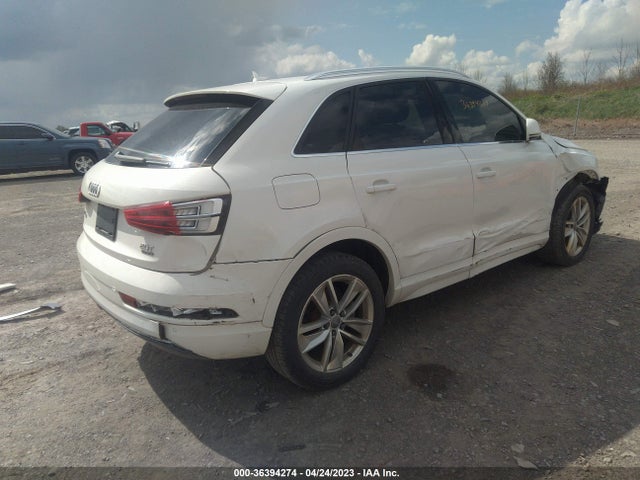 WA1EFCFS4GR005135 Audi Q3 Premium Plus