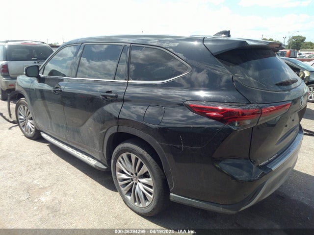 Toyota Highlander Platinum 2022 5TDFZRAH4NS124494 Image 3