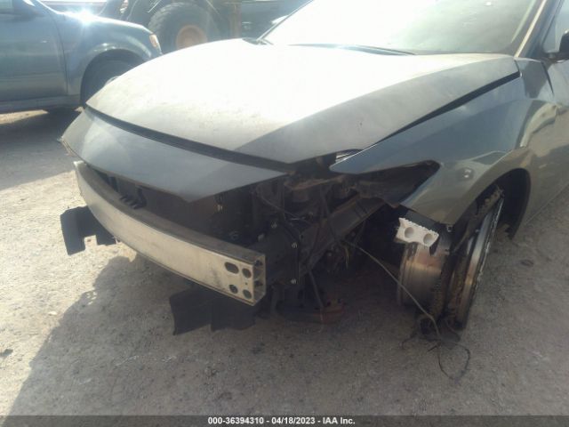 1N4AA6AP0JC402705 Nissan MAXIMA SV