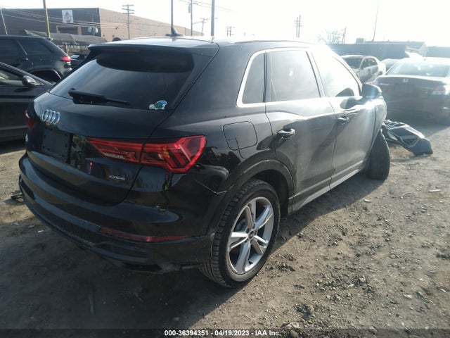 WA1EECF35M1070663 Audi Q3 S Line Premium Plus