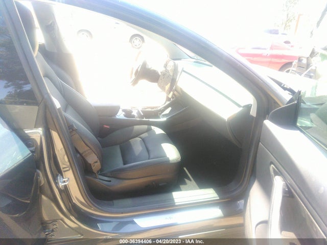 Tesla Model 3 Range Battery 2018 5YJ3E1EA1JF047921 Image 7