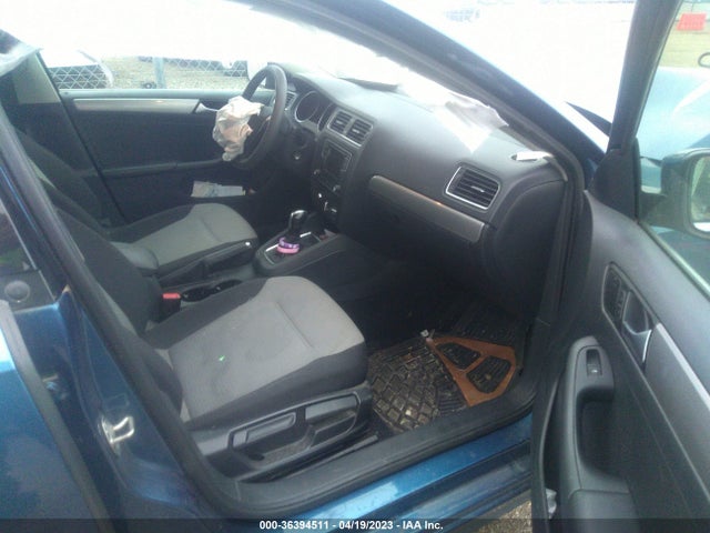 3VW2B7AJ6HM269340 Volkswagen Jetta 1.4t S