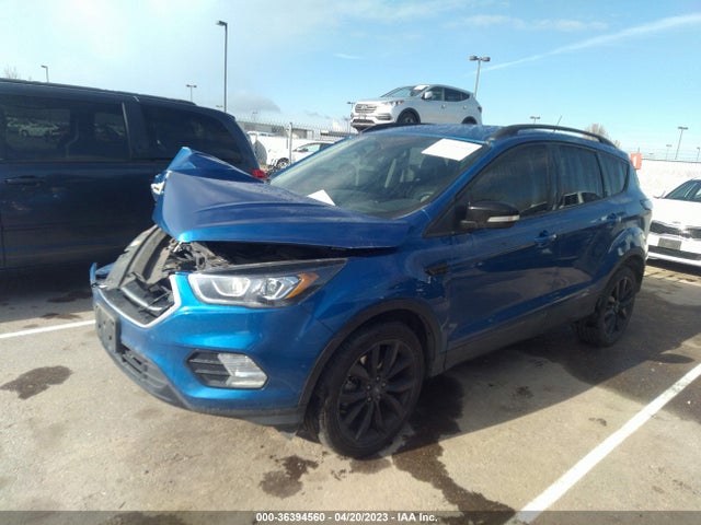 Ford Escape Titanium 2017 1FMCU9J90HUB80597 Image 2