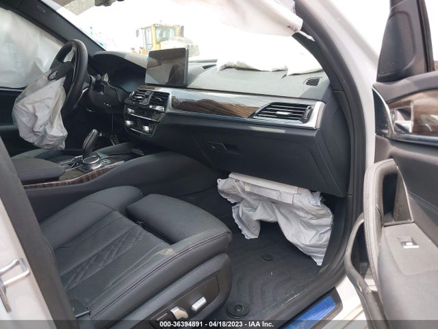 BMW 5 Series 530e 2021 аукцион фото