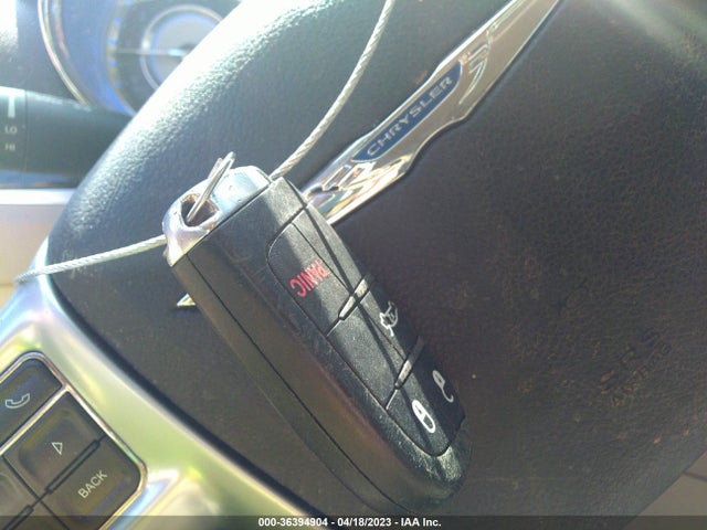 2C3CCAAG6EH138364 Chrysler 300