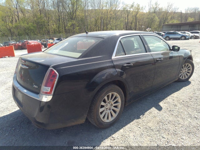 2C3CCAAG6EH138364 Chrysler 300