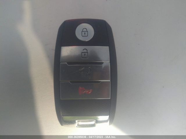 KNDCC3LC3H5099889 KIA NIRO EX