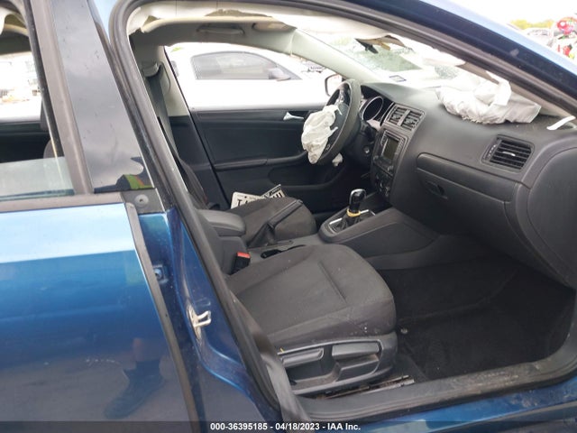 3VW267AJ1GM377075 Volkswagen Jetta Sedan 1.4t S