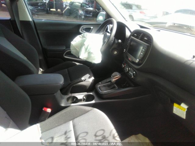KNDJ23AU2N7821360 KIA SOUL LX