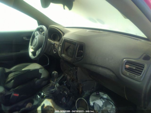 3C4NJDCB5HT597684 Jeep Compass Limited
