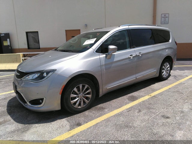 2C4RC1BG5JR214178 Chrysler Pacifica Touring L