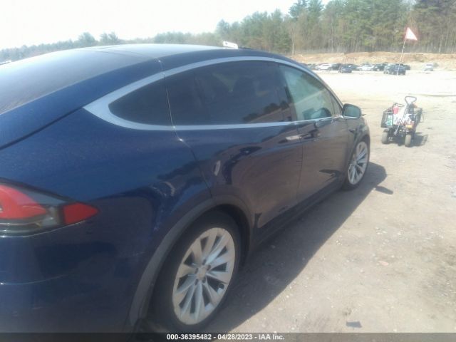 5YJXCAE28KF155504 Tesla MODEL X