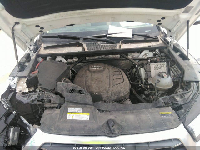 WA1BNAFY9J2247725 Audi Q5 Premium Plus