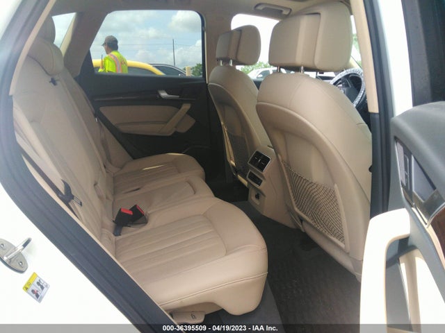 WA1BNAFY9J2247725 Audi Q5 Premium Plus