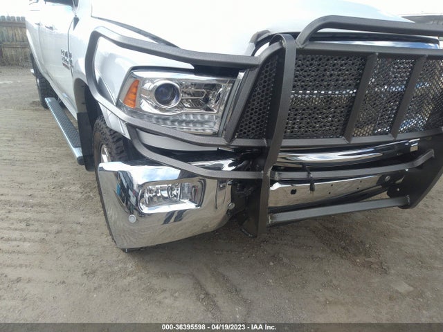 RAM 2500 Laramie 2018 3C6UR5KL8JG391656 Image 8