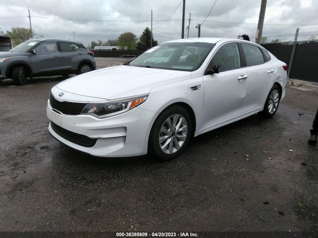 KIA Optima Lx 2016 5XXGT4L3XGG005881 Image 2