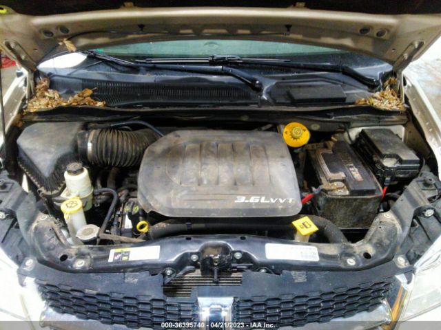 2C4RDGCG2FR593582 Dodge Grand Caravan Sxt