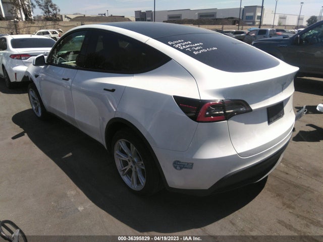 Tesla Model Y Long Range 2021 5YJYGDEE1MF110086 Image 3