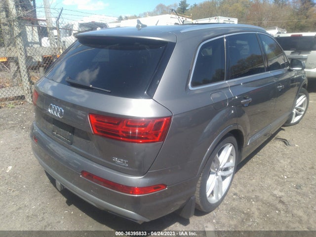 WA1VAAF72HD002473 Audi Q7 Prestige
