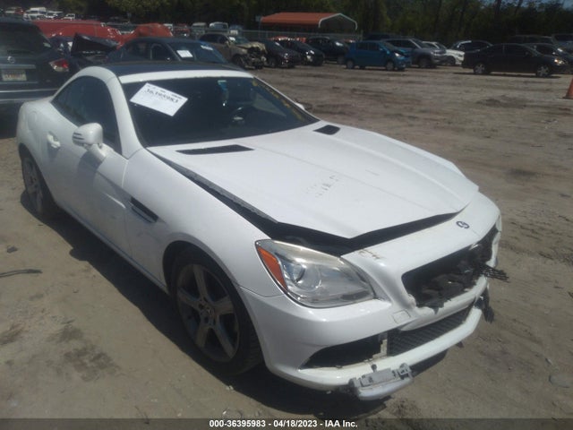 2014 Mercedes-Benz SLK-Class, VIN: WDDPK4HA3EF084175