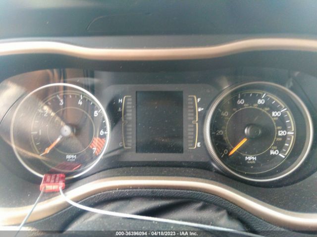 1C4PJLCB6FW566566 Jeep Cherokee Latitude