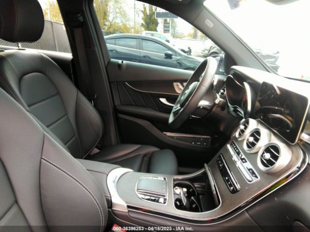 W1N0G8EB8NV334641 Mercedes-Benz Glc Glc 300