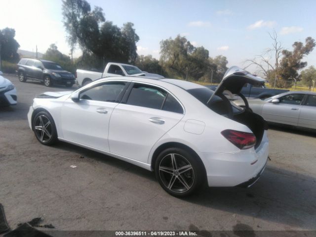W1K3G4EB0NJ361102 Mercedes-Benz A-class A 220