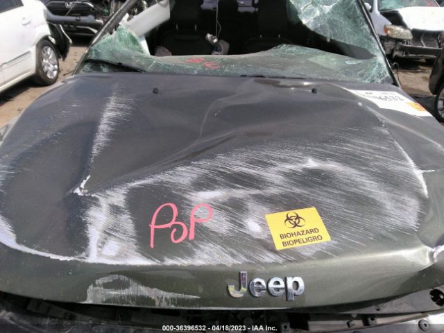 3C4NJCBB3JT414364 Jeep Compass Latitude