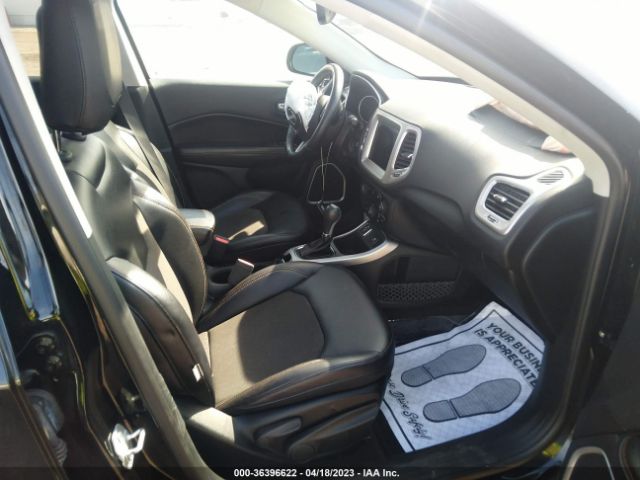 3C4NJCBB7HT629367 Jeep Compass Latitude