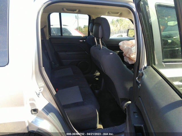 1C4NJRBB3HD144698 Jeep Patriot Sport