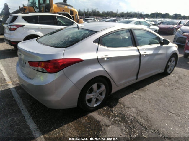 2013 HYUNDAI ELANTRA GLS VIN: KMHDH4AE0DU611748