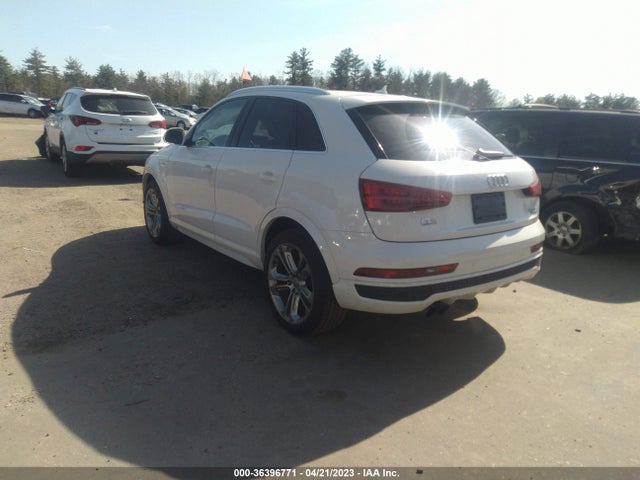 WA1GCCFSXHR002968 Audi Q3 Prestige
