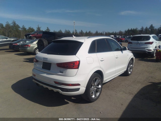 WA1GCCFSXHR002968 Audi Q3 Prestige