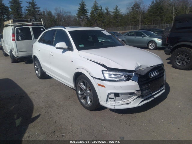 WA1GCCFSXHR002968 Audi Q3 Prestige