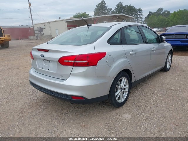 Ford FOCUS SE 2016 1FADP3F20GL271985 Image 5