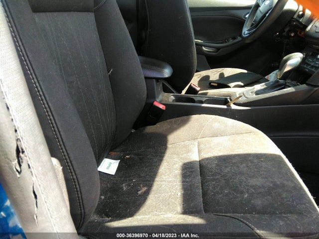 Ford FOCUS SE 2018 1FADP3FE7JL204429 Image 5