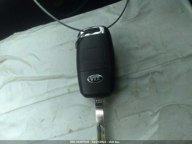 5XXGT4L32JG194484 KIA Optima S