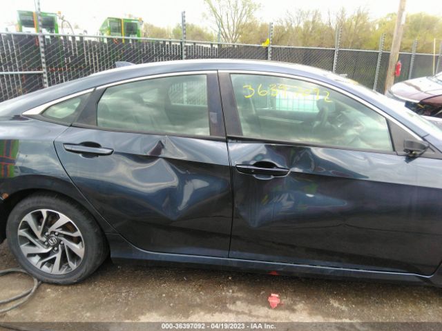 19XFC2F71HE205413 Honda Civic Sedan Ex