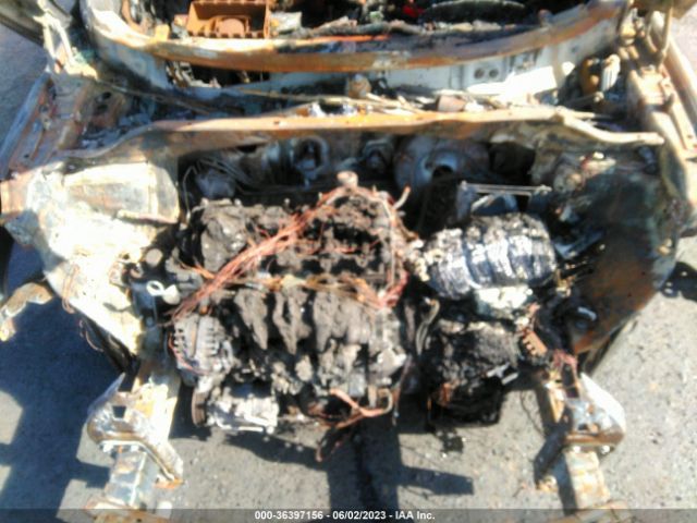 KNDJP3A58J7607803 KIA SOUL +