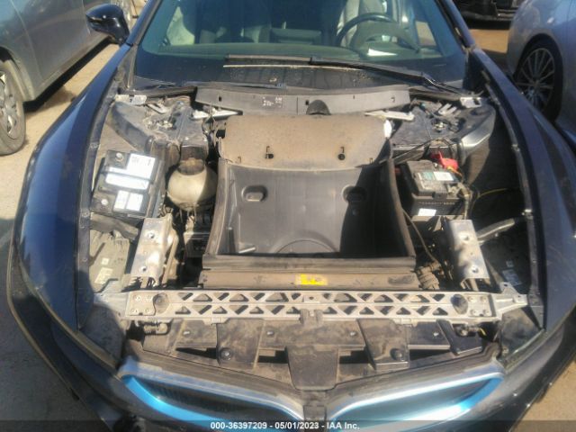 WBY2Z2C58EVX64351 BMW I8