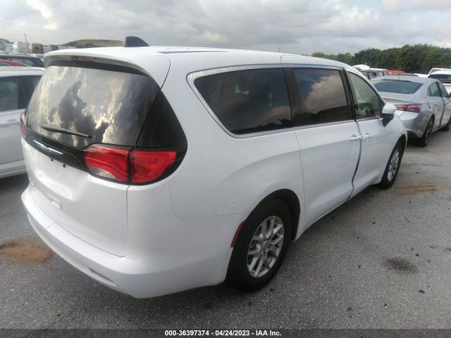 2C4RC1CG1NR208897 Chrysler Voyager Lx