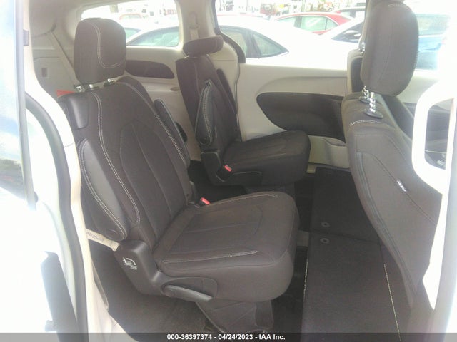 2C4RC1CG1NR208897 Chrysler Voyager Lx