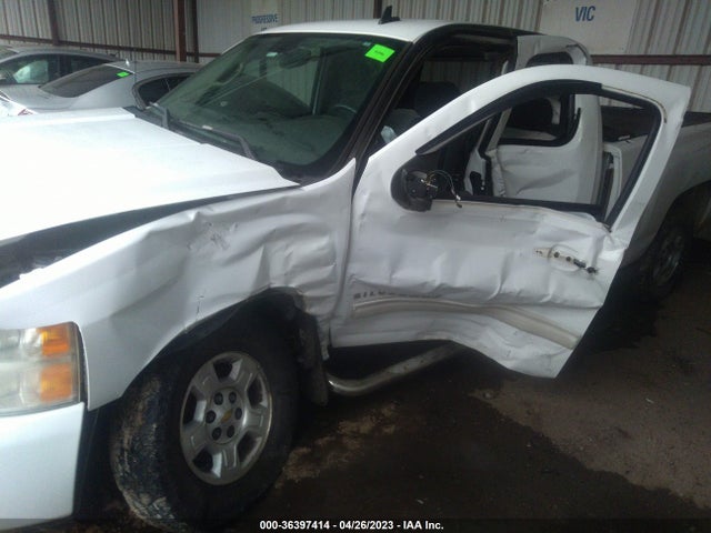 2009 CHEVROLET SILVERADO 1500 LT VIN: 1GCEK29J29Z286062
