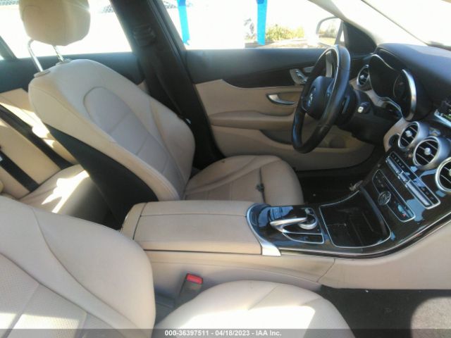55SWF4JB3GU147245 Mercedes-Benz C-class C 300
